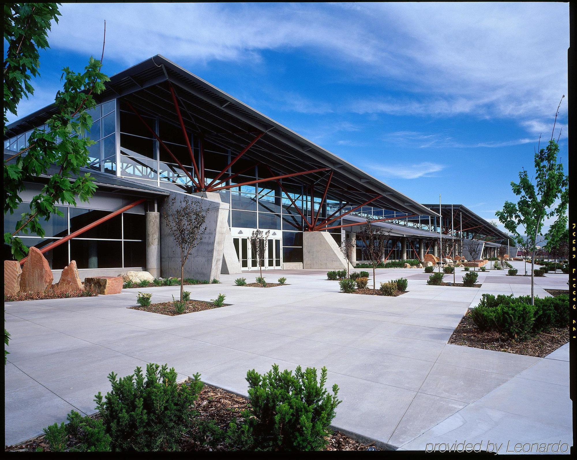 Holiday Inn Express & Suites Sandy - South Salt Lake City, An Ihg Hotel Exterior photo